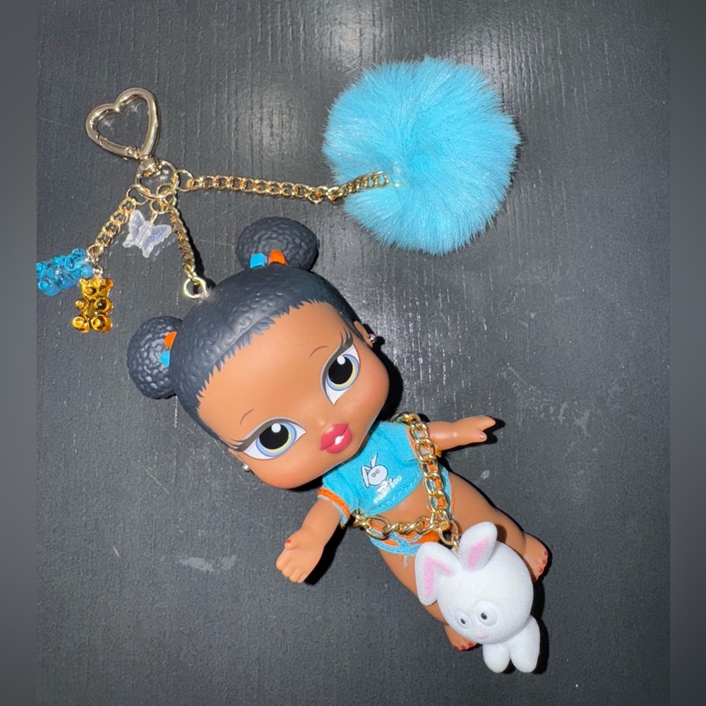 Custom Bratz Babyz Keychain
Sasha Doll - Picture 3 of 7